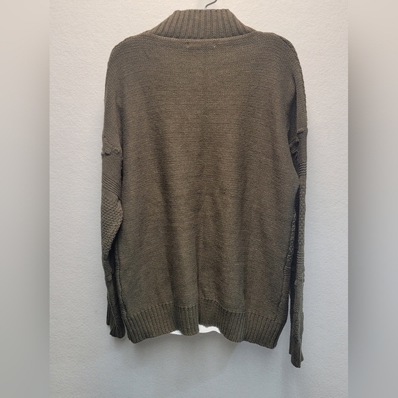 Pink Clover StitchFix Gabriel Size Medium Olive Green Mock Neck Textured Sweater - Picture 5 of 11
